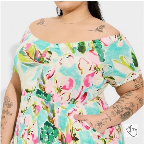 Torrid mini super soft off shoulder skater dress floral size 3 / 3X / 22-24 - Picture 3 of 4